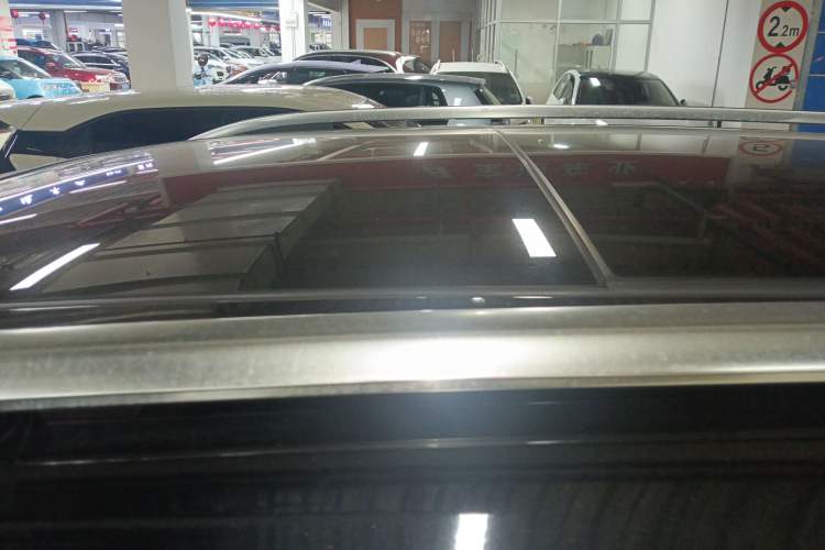 Used Volkswagen Tiguan L 2021 330TSI Automatic Two-Wheel Drive R-Line Enhanced Edition Roof