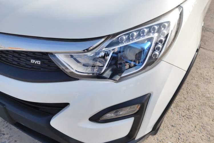Used BYD Yuan 2016 1.5L Manual Luxury Model
