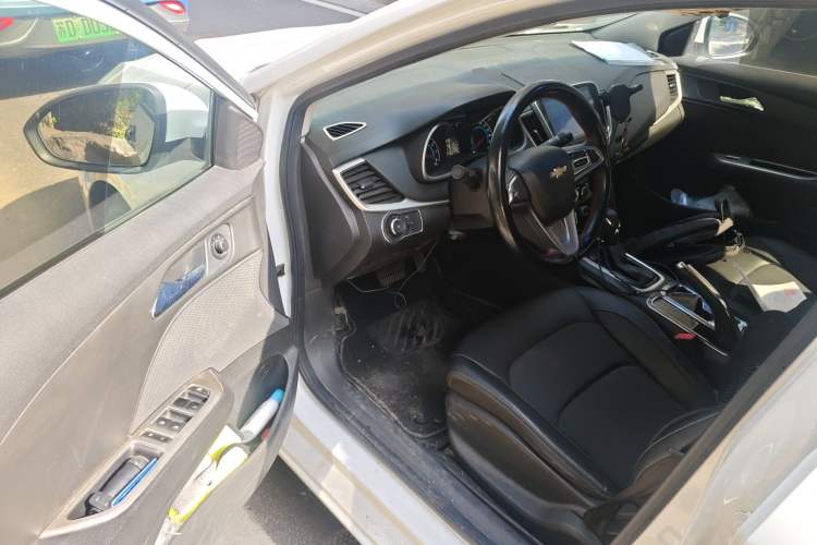 Used Chevrolet Cavalier 2016 1.5L Automatic Xinyue Edition Driver Seat