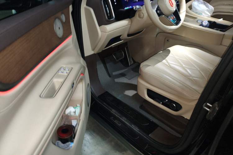 Used Hima AITO M9 2024 Range-Extended Ultra Version 42 kWh 6-Seater Model