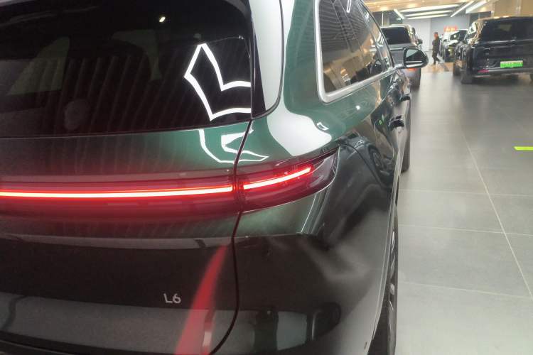 Used Li Auto L6 2025 Pro Smart Refresh Edition