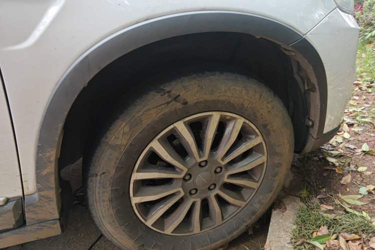 Used Haval H6 2018 Sport Edition 1.5T Automatic Two-Wheel Drive Elite Model China V Standard Right Front Wheel Hub