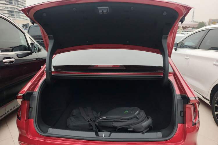 Used Wuling Xingguang 2024 Co-Creation Edition 510 Advanced Model