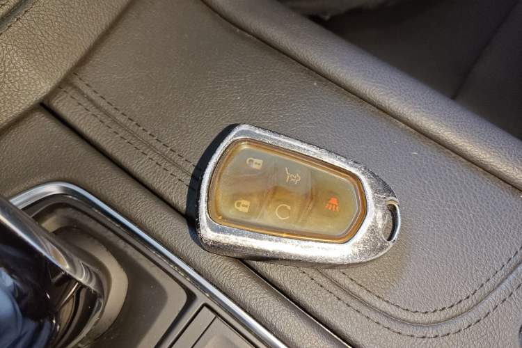 Used Cadillac XT6 2021 2.0T 7-Seater Four-Wheel Drive Luxury Version