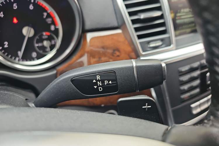 Used Mercedes-Benz M-Class 2014 ML 400 4MATIC Dynamic Model