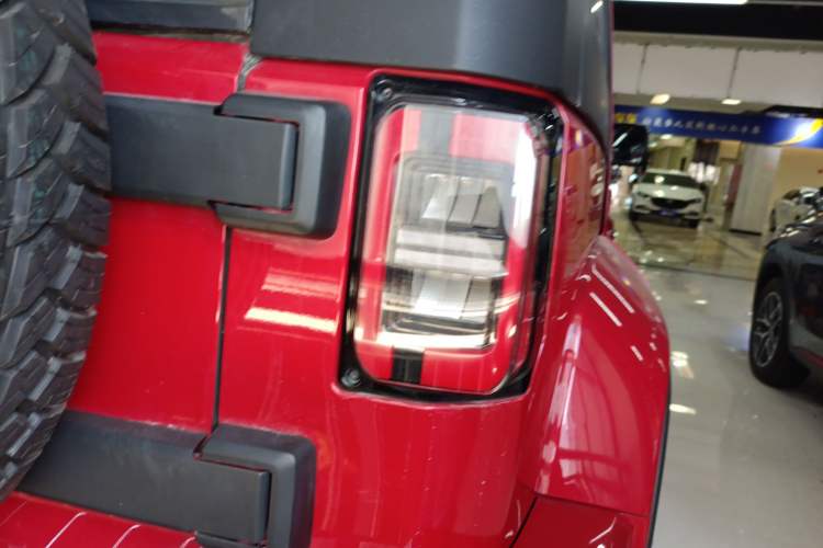 Used BAIC Off-Road BJ40 2023 2.0T Automatic Four-Wheel Drive Urban Hunter Edition Chivalrous Type
