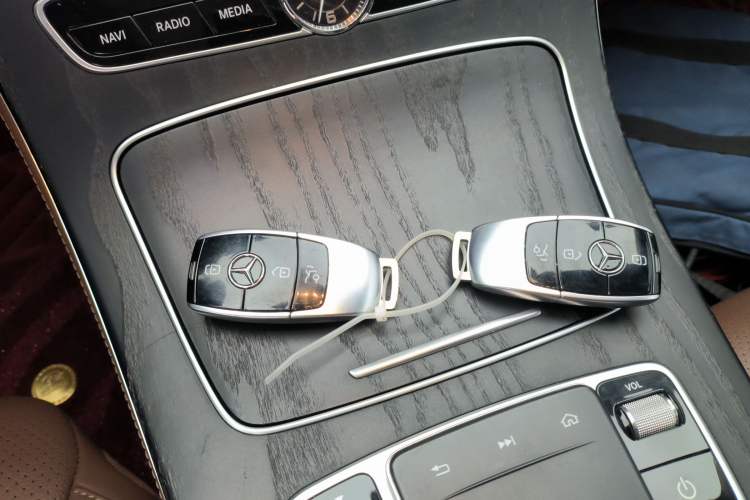 Used Mercedes-Benz E-Class 2020 E 300 L Sporty and Stylish Model