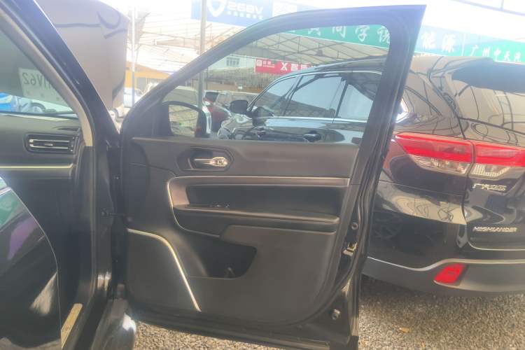 Used Jeep Grand Commander 2018 2.0T Four-Wheel Drive Enjoyment Edition China VI