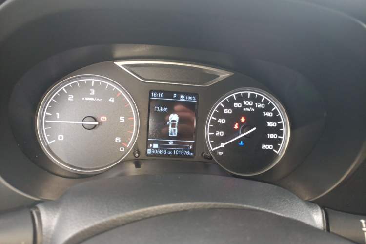 Used Dongfeng Ruichi 6 2021 2.3T Automatic Two-Wheel Drive Diesel Luxury Long-Box M9T