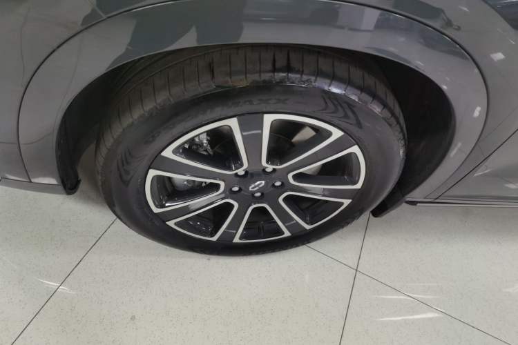 Used Hima AITO M7 2024 1.5T Intelligent Drive Rear-Drive Ultra Version 5 Seats