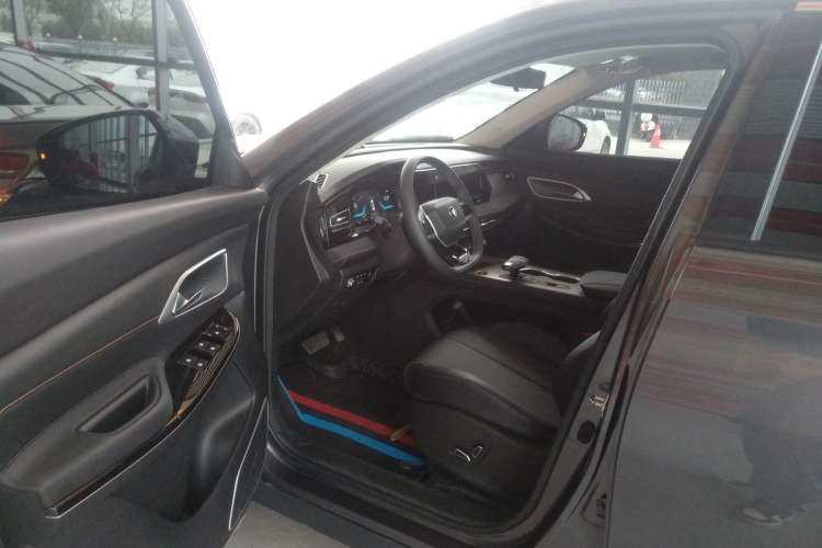 Used Changan X7 PLUS 2024 1.5T Automatic Luxury 7-Seater
