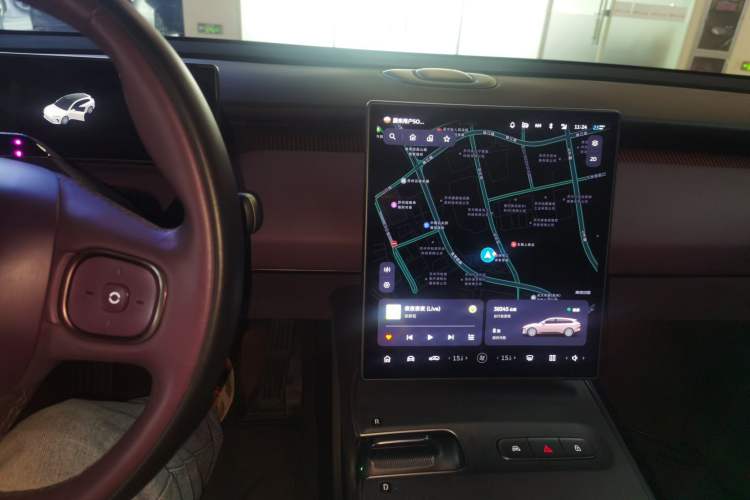 Used Nio ET5T 2023 75 kWh Touring Audio And AC Panel