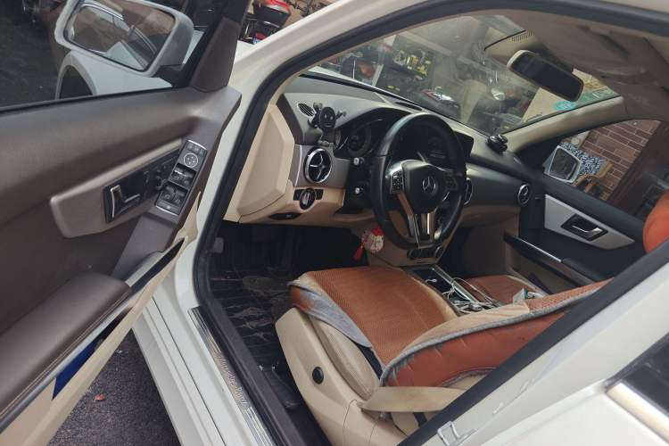 Used Mercedes-Benz GLK-Class 2015 GLK 260 4MATIC Fashion Edition Ultimate Version