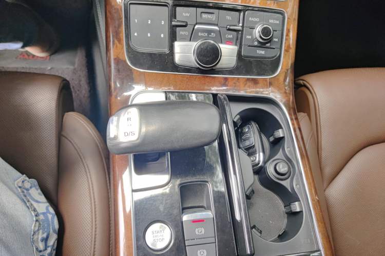 Used Audi A8 2013 A8L 45 TFSI quattro Luxury Model
