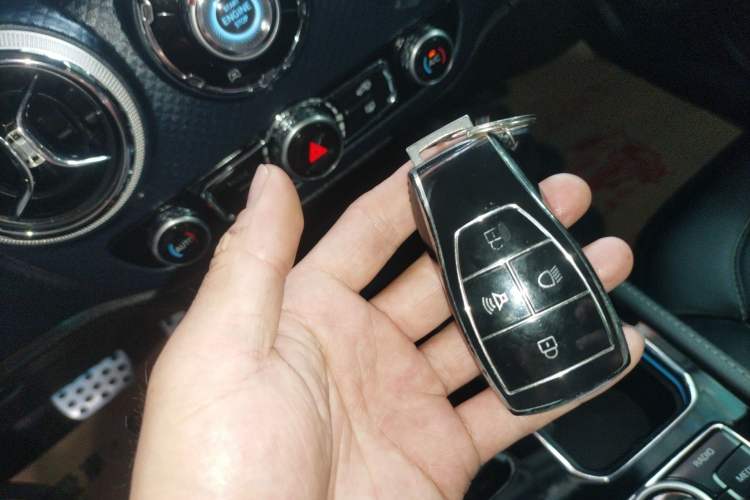 Used BAIC Off-Road BJ40 2023 2.0T Automatic Four-Wheel Drive Urban Hunter Edition Chivalrous Type Interior 1