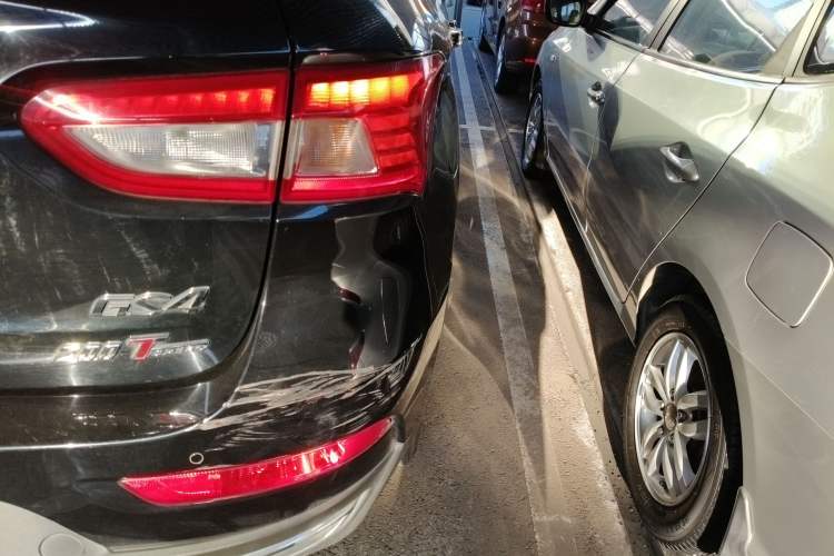 Used GAC Trumpchi GS4 2015 200T G-DCT Elite Edition