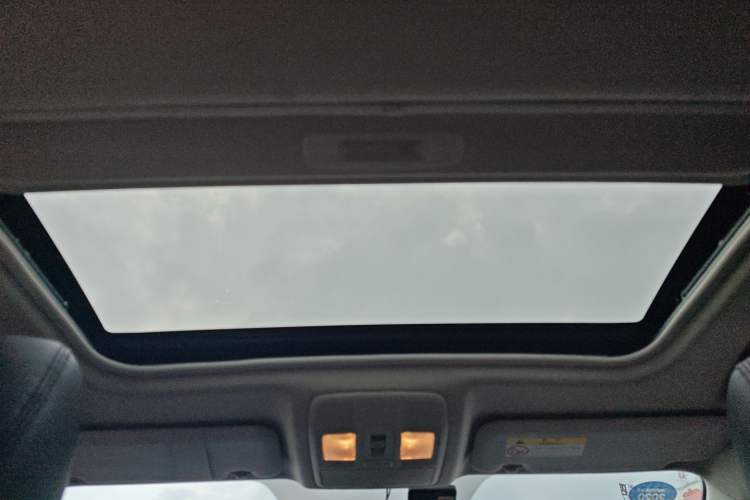 Used Mazda 3 Axela 2017 Sedan 2.0L Automatic Prestige Model China V Standard Headliner