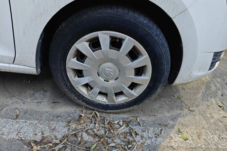 Used Skoda Rapid Spaceback 2014 1.6L Automatic Enjoyment Edition