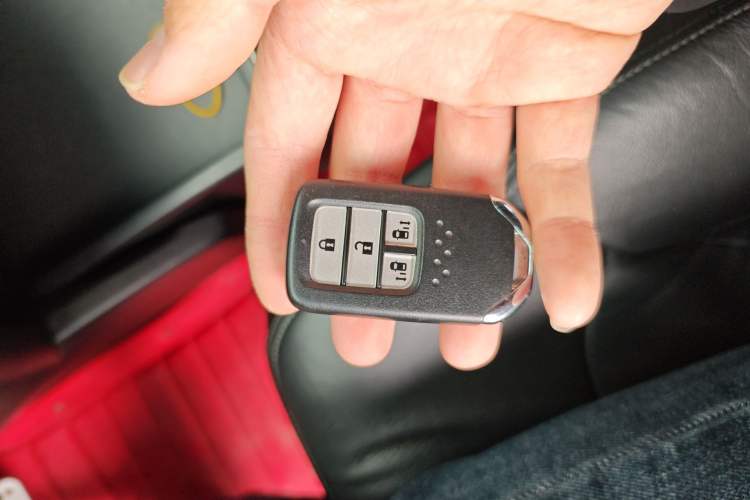 Used Honda Elysion 2016 2.4L Supreme Edition