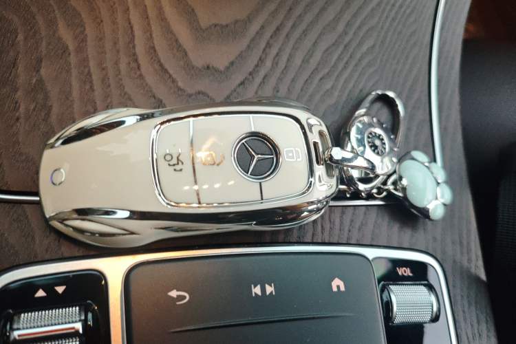 Used Mercedes-Benz GLC 2021 GLC 260 L 4MATIC Luxury Model