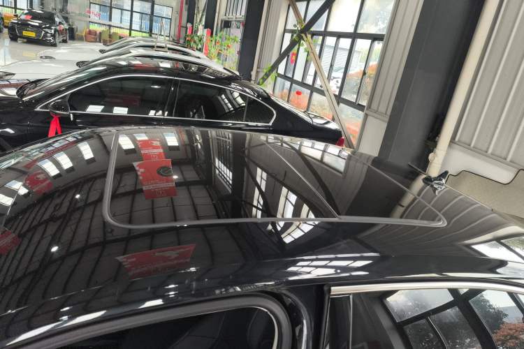 Used Volkswagen Passat 2025 Premium Version 380TSI Dragon Edition