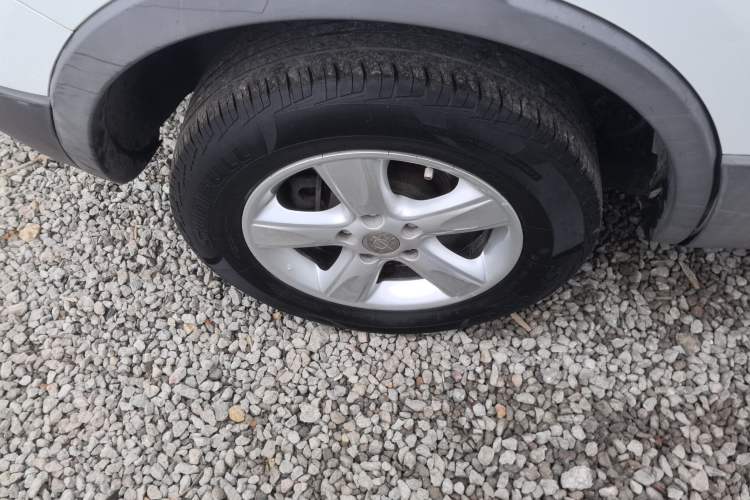 Used Haima S5 2015 1.6L Manual Luxury Model with Sunroof