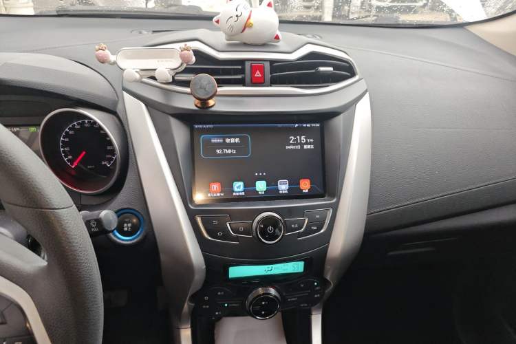 Used BYD Yuan New Energy 2018 EV360 Smart Connect Cool Edition Audio And AC Panel