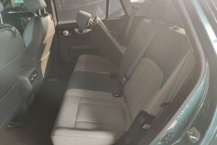 Used AION V 2023 Plus 70 Smart Enjoyment Seven-Seater Edition Ternary Lithium