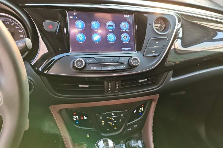 Used Buick Envision 2019 28T Four-Wheel Drive Elite Version China VI Standard
