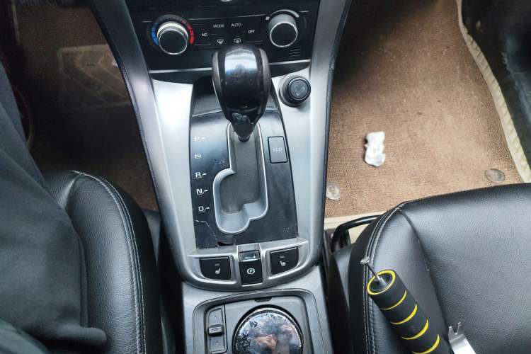 Used Chevrolet Captiva 2012 2.4L 4x4 Flagship Edition 7 Seats