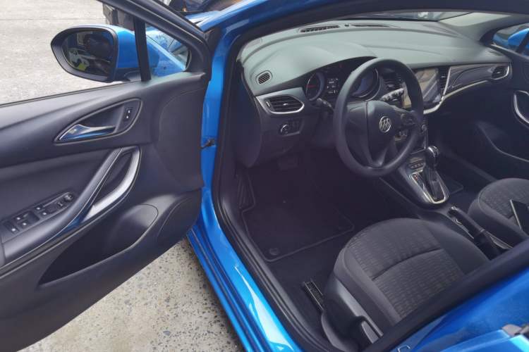 Used Buick Verano 2016 Hatchback 15S Automatic Ambition Model