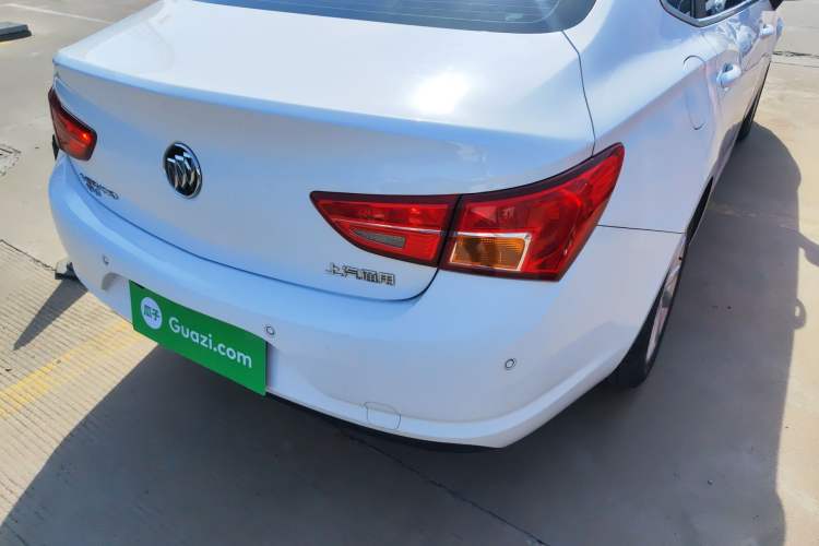 Used Buick Verano 2018 Sedan 15S Automatic Entry Model Right Rear Taillight