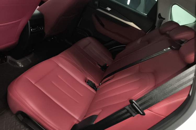 Used JETOUR X70 2025 1.5T DCT Zhenxiang Edition 5 Seats