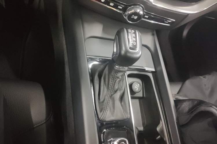 Used Volvo XC60 2018 T5 4x4 Zhiyi Edition
