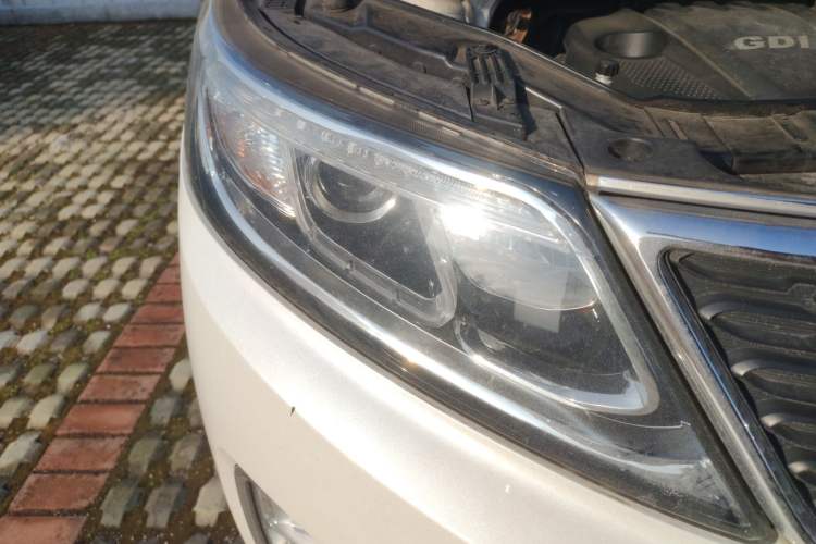 Used Kia Sorento 2013 2.4L 5-Seater Gasoline Comfort Version China IV Standard Right Front Headlight