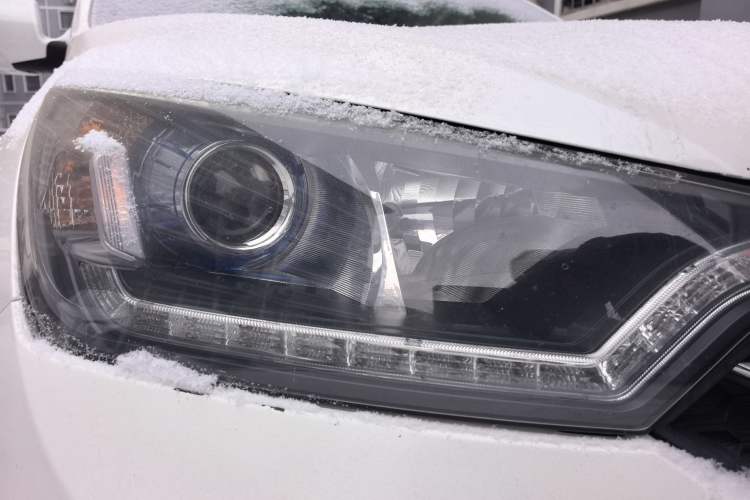 Used Dongfeng Aeolus AX7 2015 2.3L Automatic ZhiZun Version