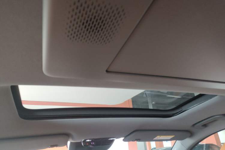 Used Dongfeng eπ eπ008 2025 210Max Range-Extended Version 5 Seats
