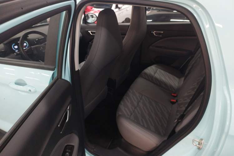 Used Leapmotor T03 2025 403 Comfort Edition Left Rear Seat