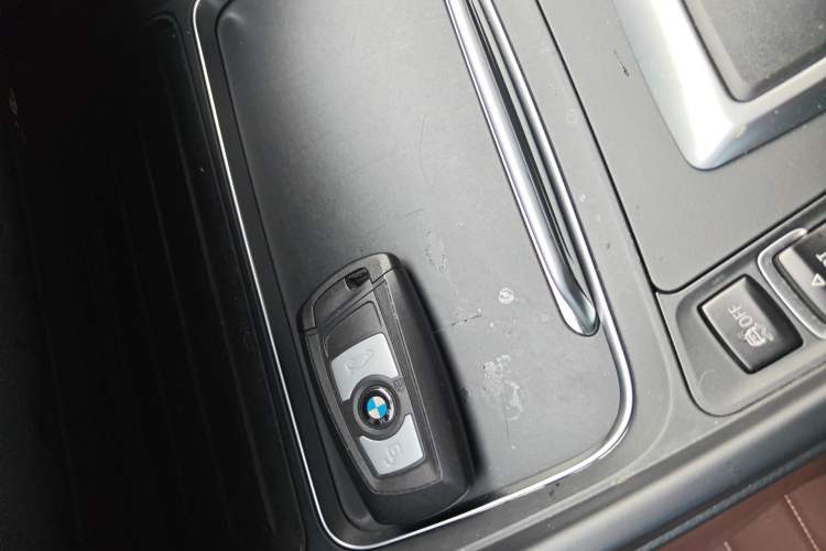 Used BMW 3 Series 2018 320Li Fashion Model
