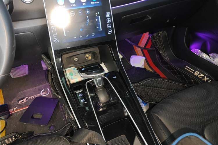 Used Hyundai ix25 2020 1.5L CVT GLS Smart Model Gear Lever