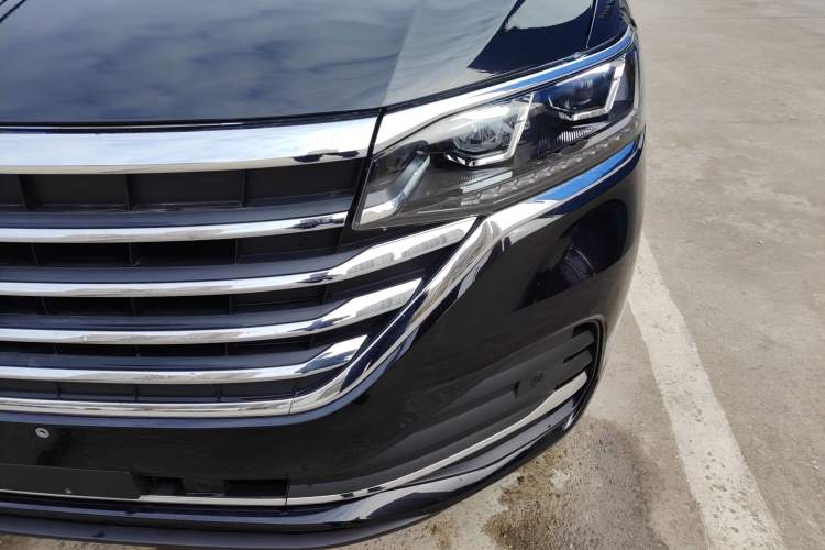 Used Volkswagen Viloran 2024 330TSI Business Edition
