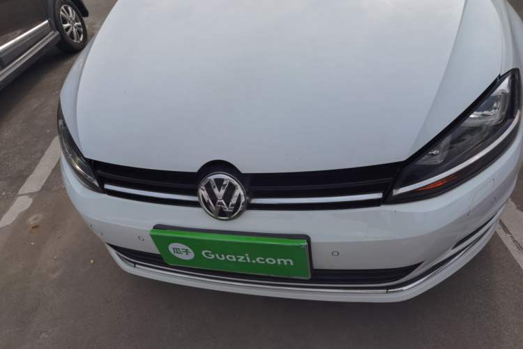 Used Volkswagen Golf 2014 1.4TSI Luxury Travel Edition
