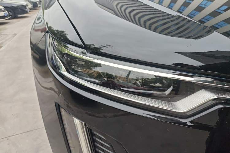 Used Cadillac XT6 2021 2.0T 7-Seater Four-Wheel Drive Luxury Version Right Front Headlight