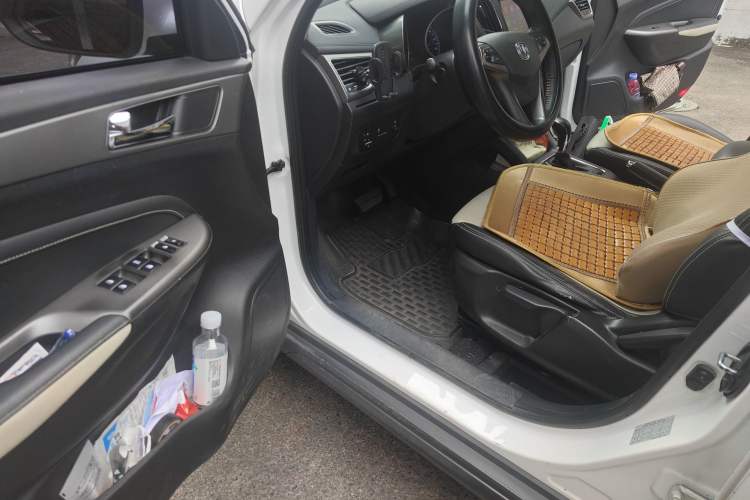 Used Changan CS35 2017 1.6L Automatic Luxury Model
