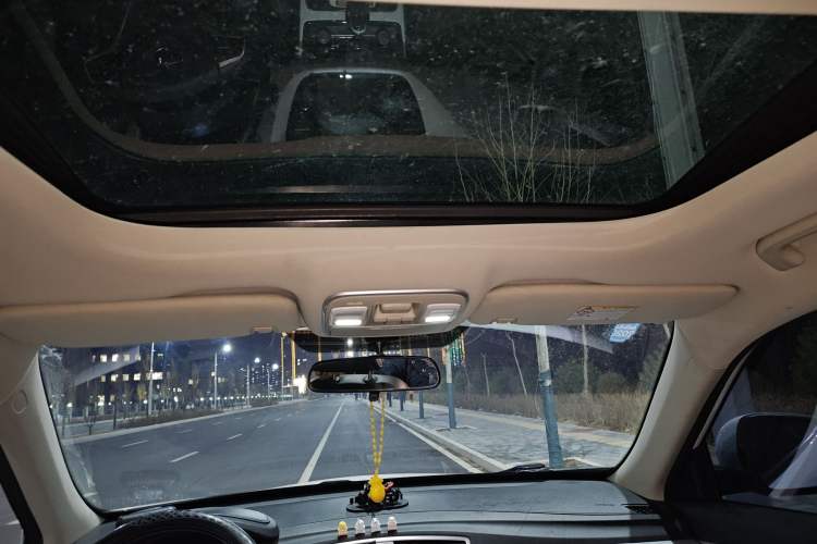 Used Geely Auto Emgrand X7 Sport 2018 1.8TD Automatic Two-Wheel Drive Zhiya Model