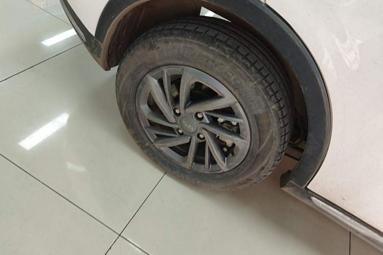 Used NETA V 2022 Chao 300 Lite Ternary Lithium Right Rear Wheel Hub