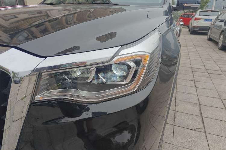 Used Hongqi HS7 2021 2.0T DCT Two-Wheel Drive Smart Connect Flagship Edition Left Front Headlight