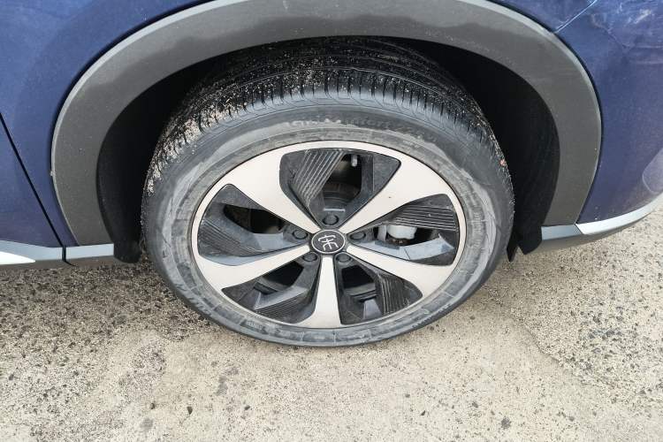 Used BYD Song PLUS New Energy 2021 DM-i 51KM Prestige Model Exterior 4