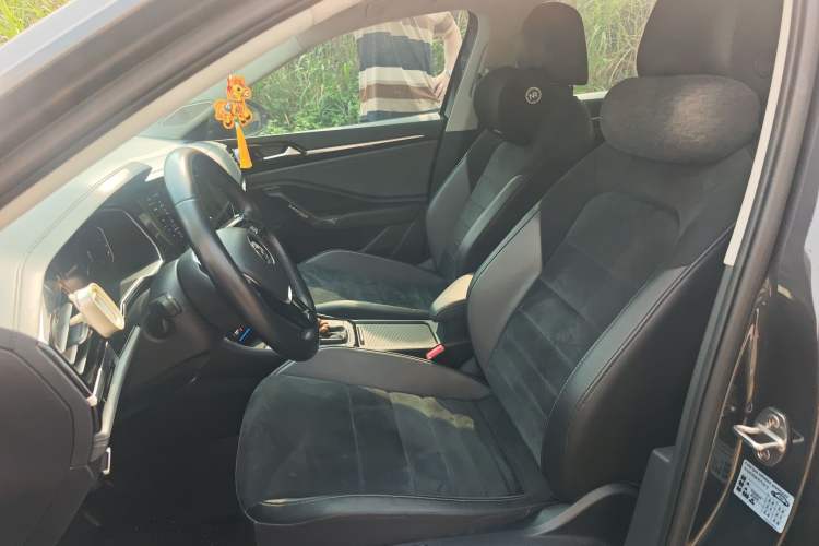 Used Volkswagen Sagitar 2021 280TSI DSG Excellence Edition Left Front Seat