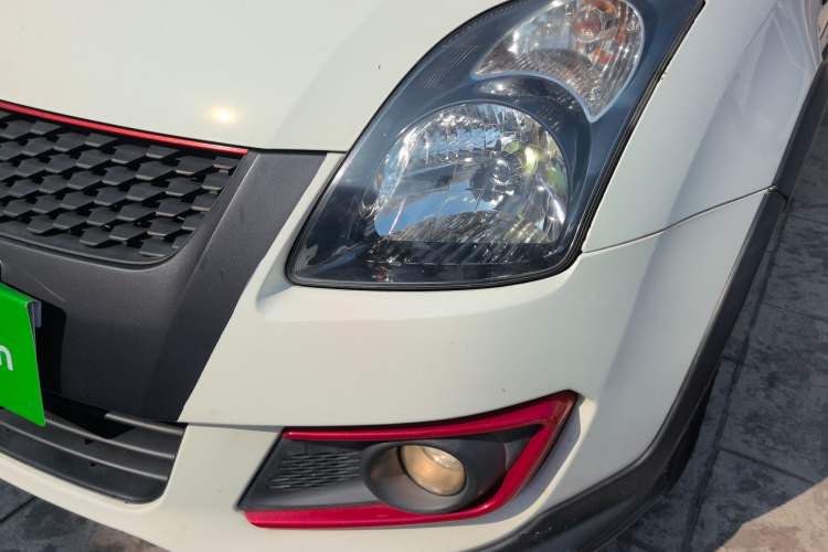 Used Suzuki Swift 2016 1.5L Automatic Fashionable Coolplay Edition
